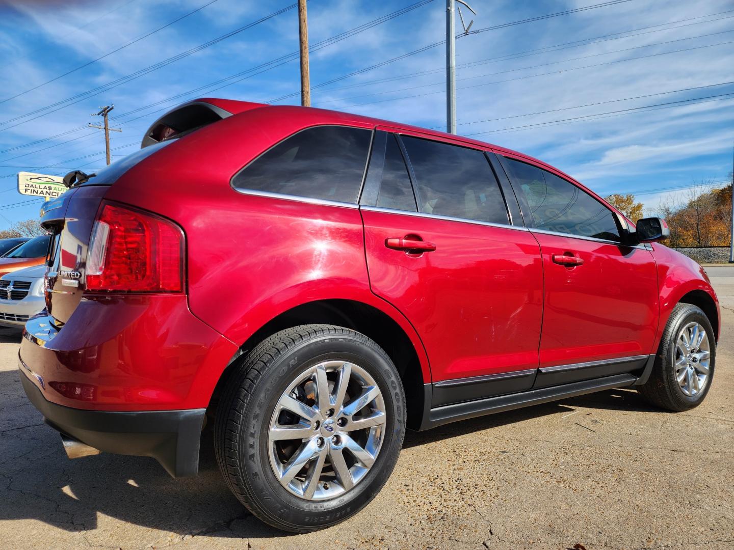 2013 RED Ford Edge Limited (2FMDK3K90DB) with an 2.0L L4 DOHC 16V engine, 6-Speed Automatic transmission, located at 2660 S.Garland Avenue, Garland, TX, 75041, (469) 298-3118, 32.885551, -96.655602 - Photo#3